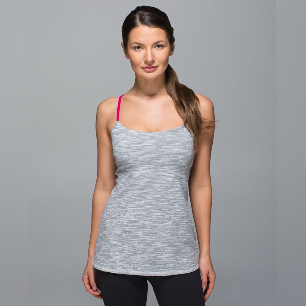 2/$30 Lululemon Dancing Warrior Tank Wee Are From Space / Magenta Size 2